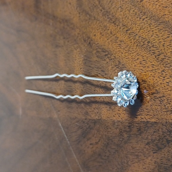 NEW! 4 large  Hair Pins Clear Rhinestone Design - wedding - bridal 5769 - Picture 3 of 6